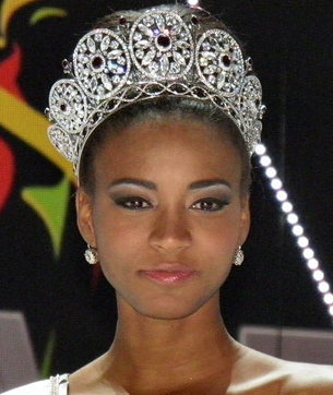Leila Lopes